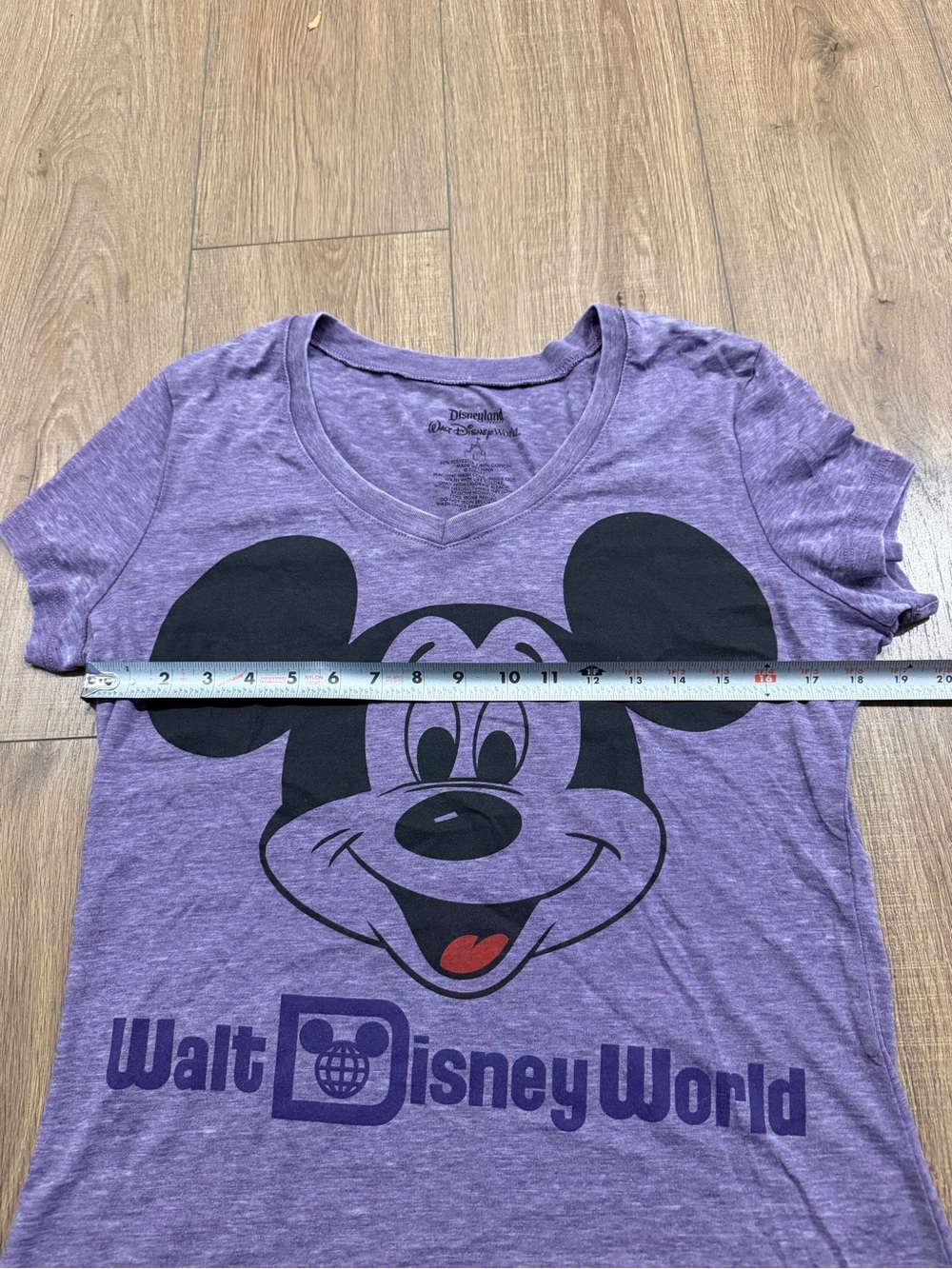 Disney Purple Mickey Mouse Walt Disney World Graphic Tee, women’s L - Picture 5 of 7